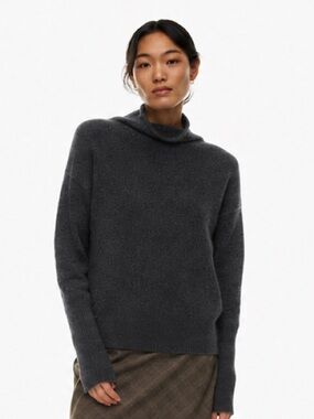 ARITZIA WILFRED Luxe Cashmere Cyprie Sweater Size XS